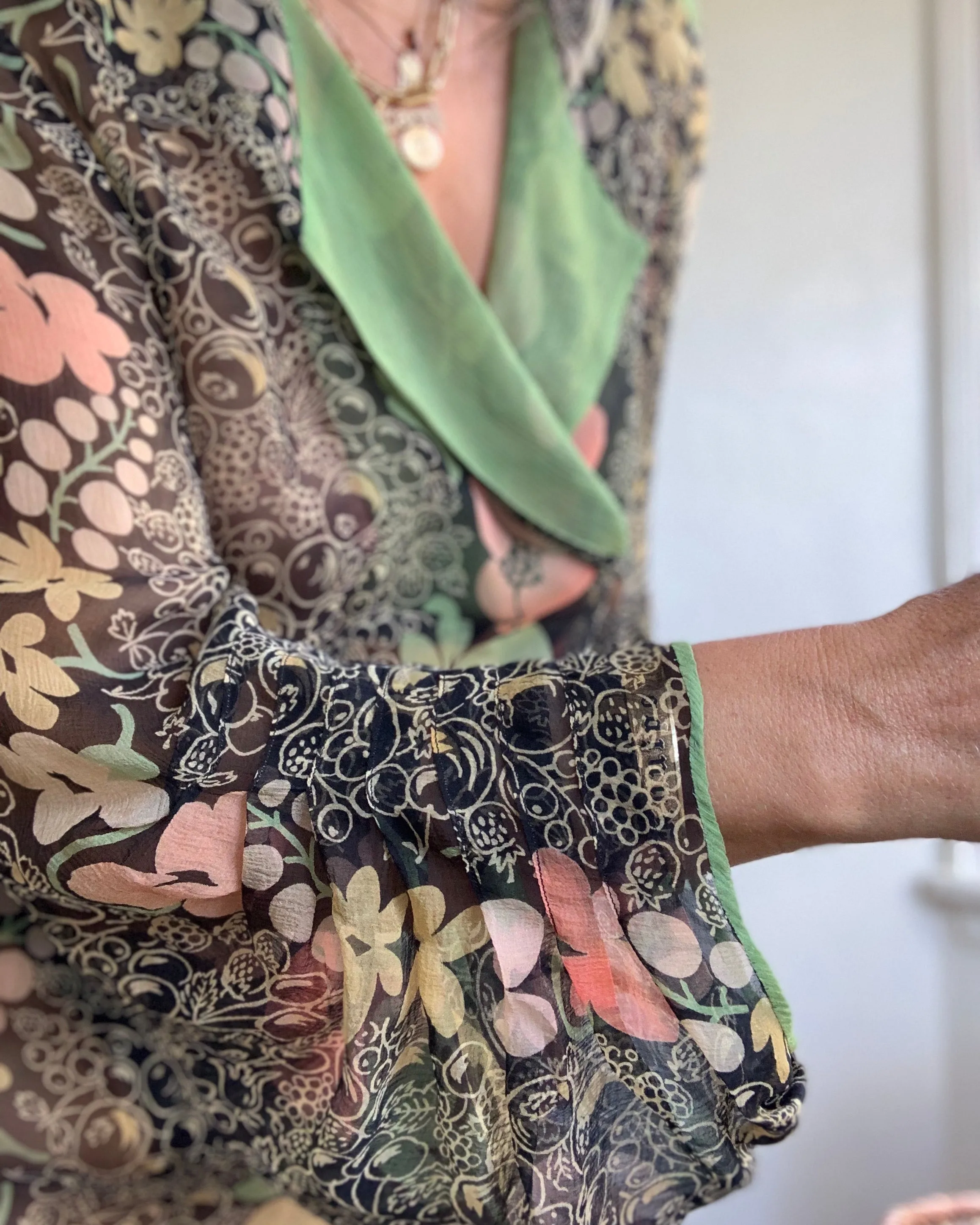 1920’s Floral Silk Chiffon Dress wounded beauty*
