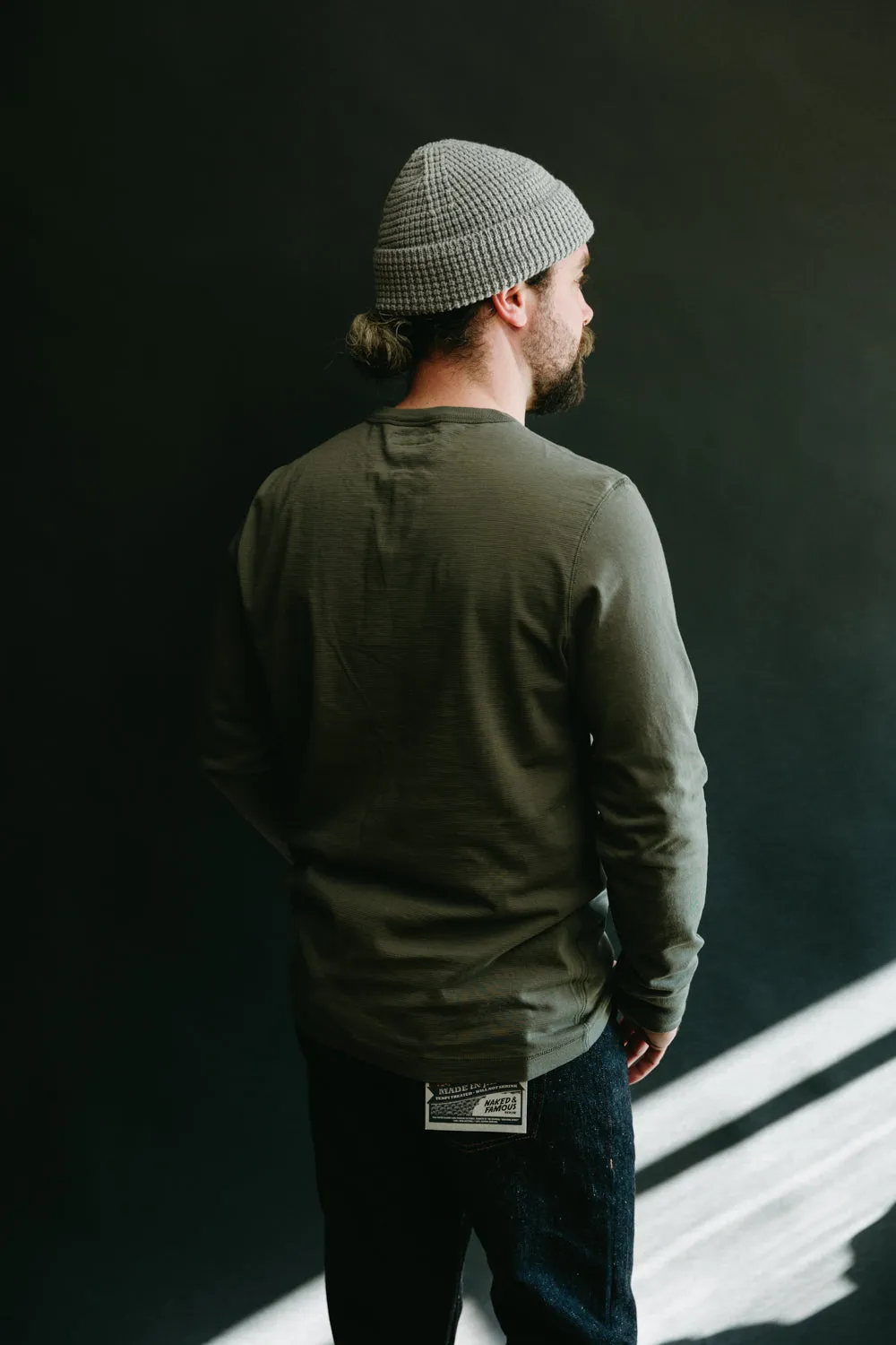 228VF.40 - 8.6oz Loopwheeled Henley Vintage Washed Oversized Fit - Army