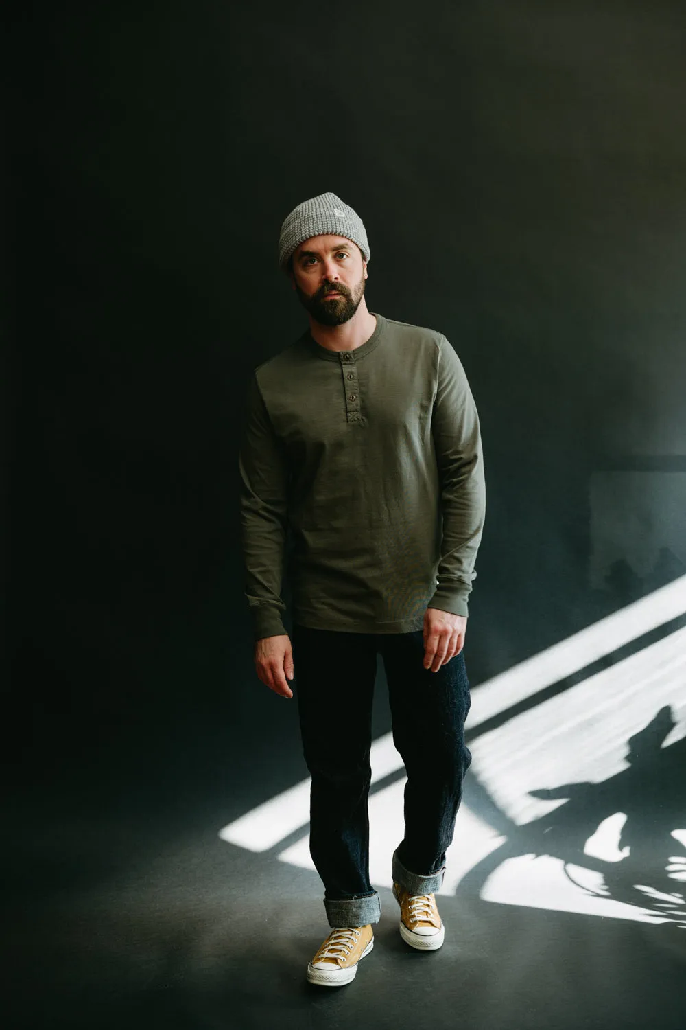 228VF.40 - 8.6oz Loopwheeled Henley Vintage Washed Oversized Fit - Army