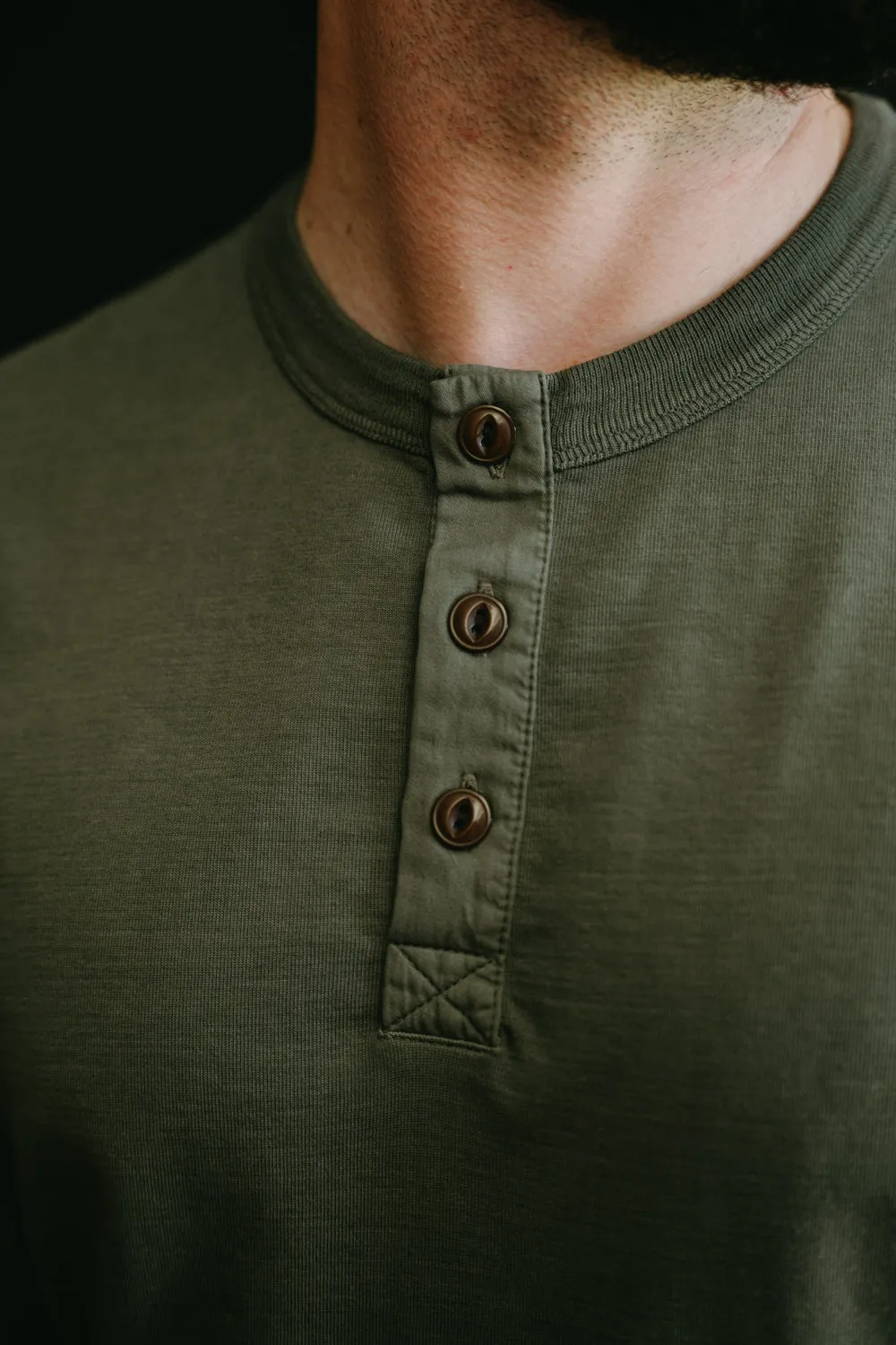 228VF.40 - 8.6oz Loopwheeled Henley Vintage Washed Oversized Fit - Army