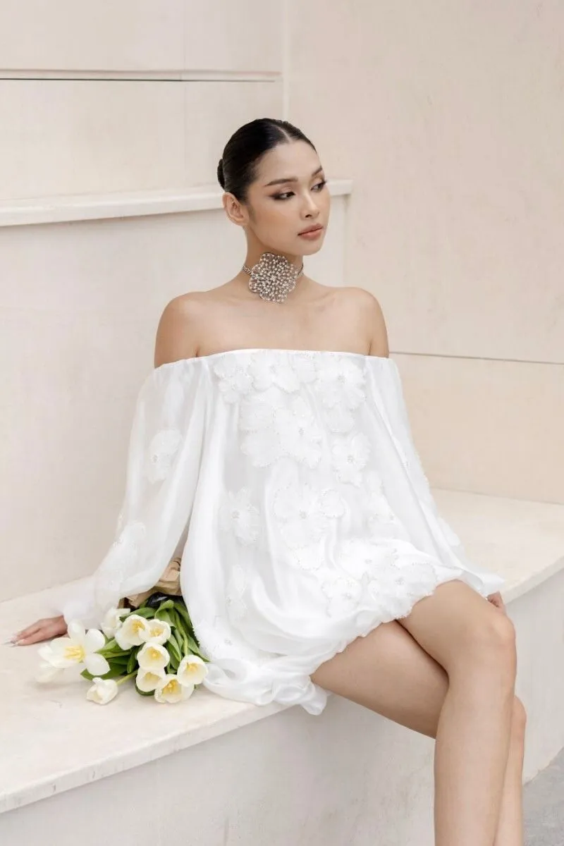 AIMEE WHITE SHINY SILK 3D FLORAL MINI DRESS