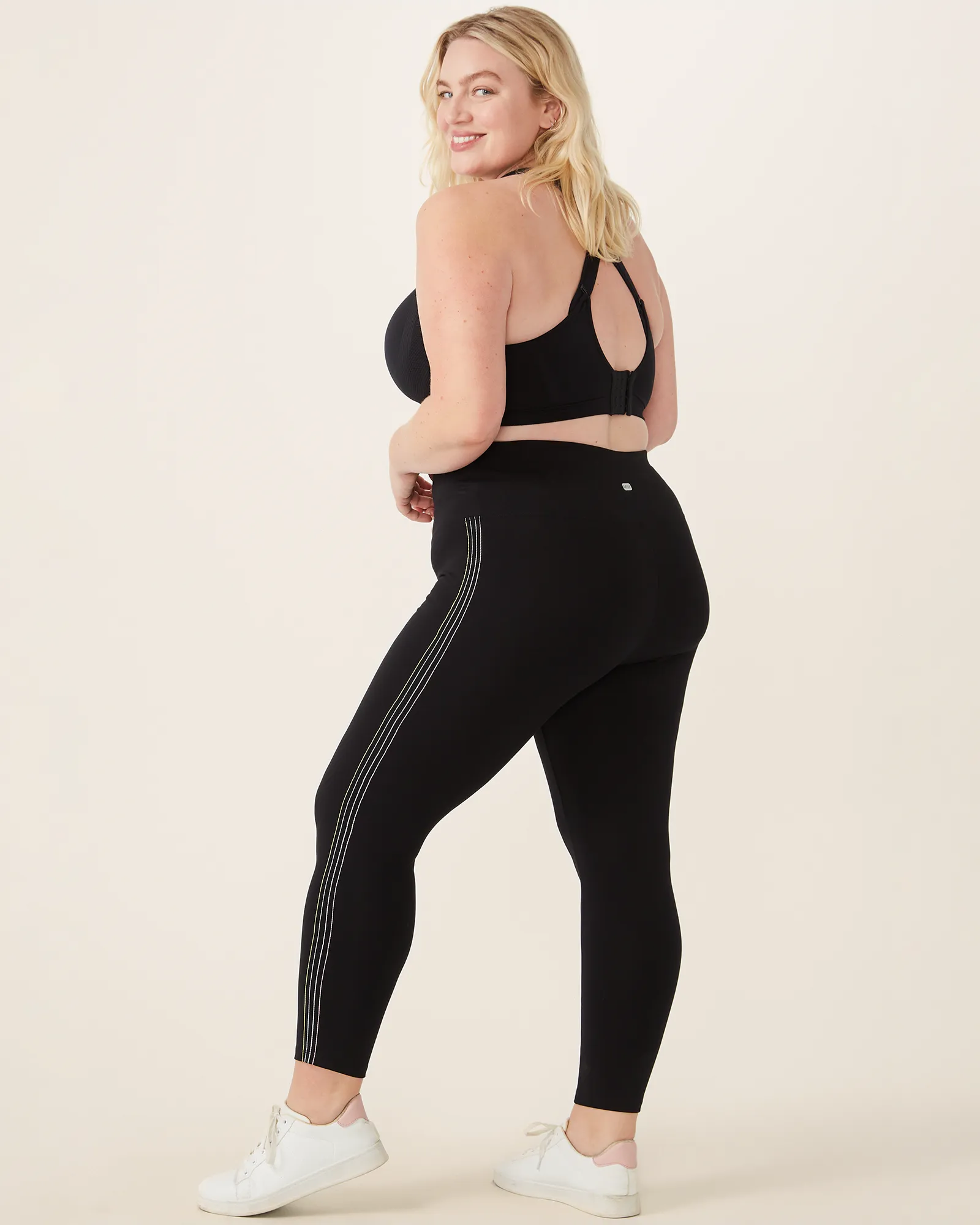 Caitlyn Side Embroidered Legging | Black