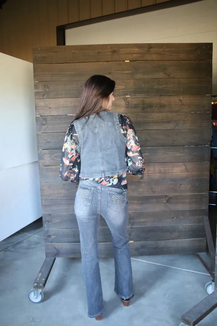 Denim Flair Jeans with Western Stitch – Soft, Stretchy & Perfect Fit