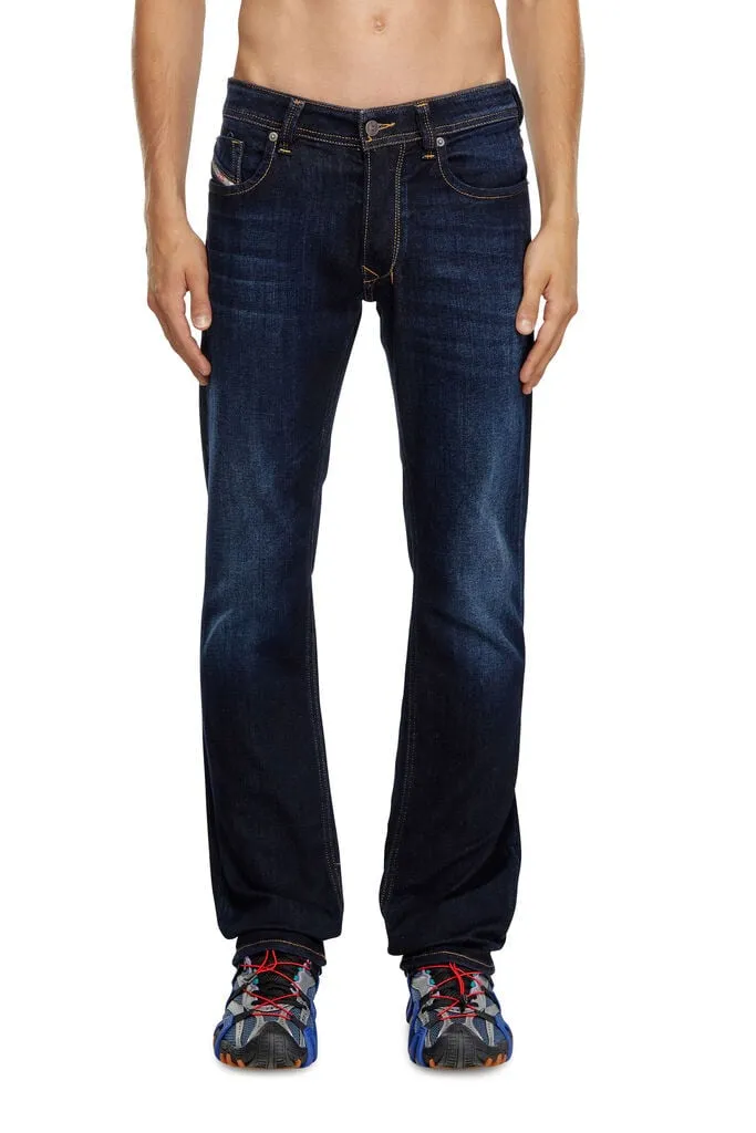 Diesel Jeans 1985 Straight Fit Larkee 009zs
