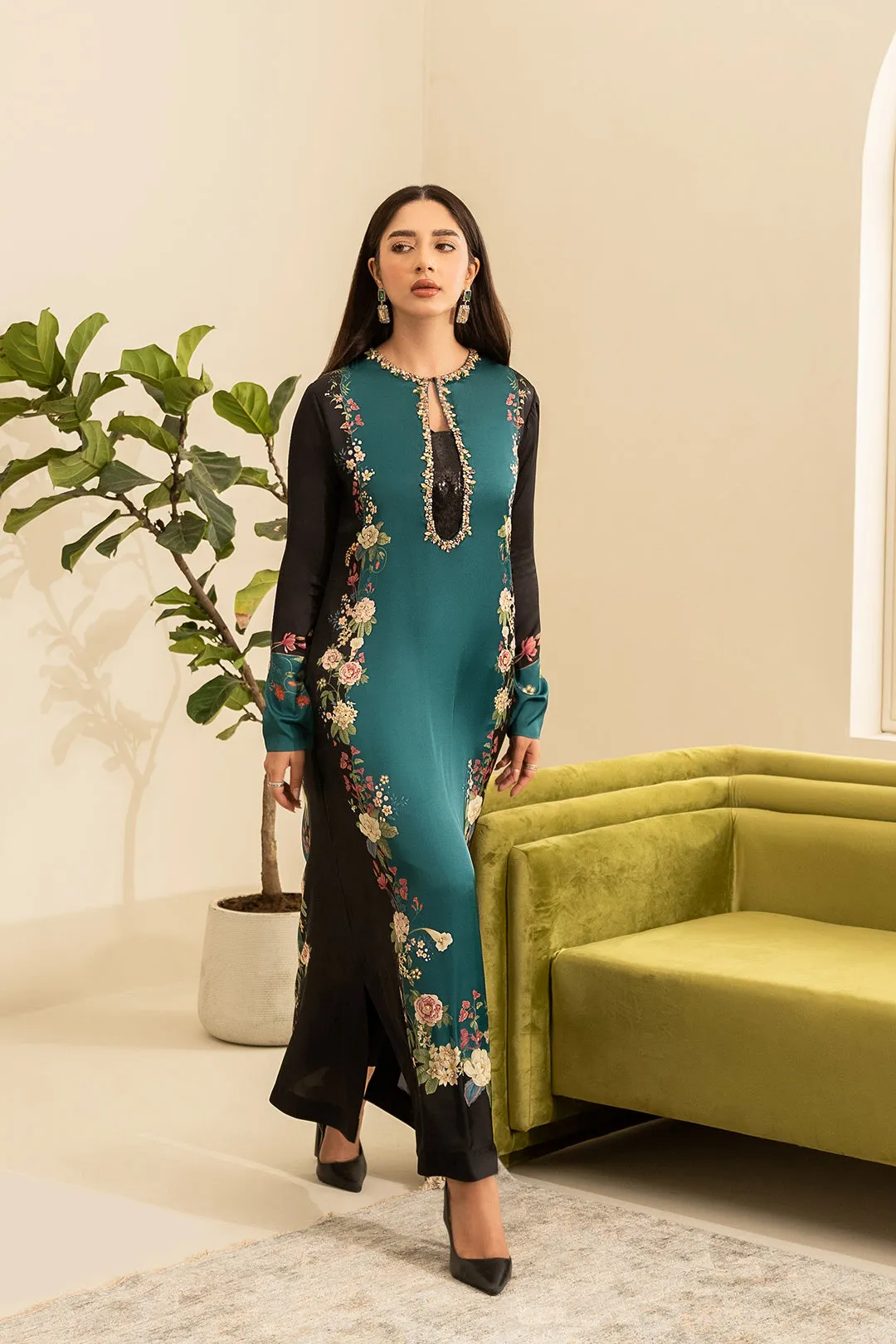 Karozit Dress