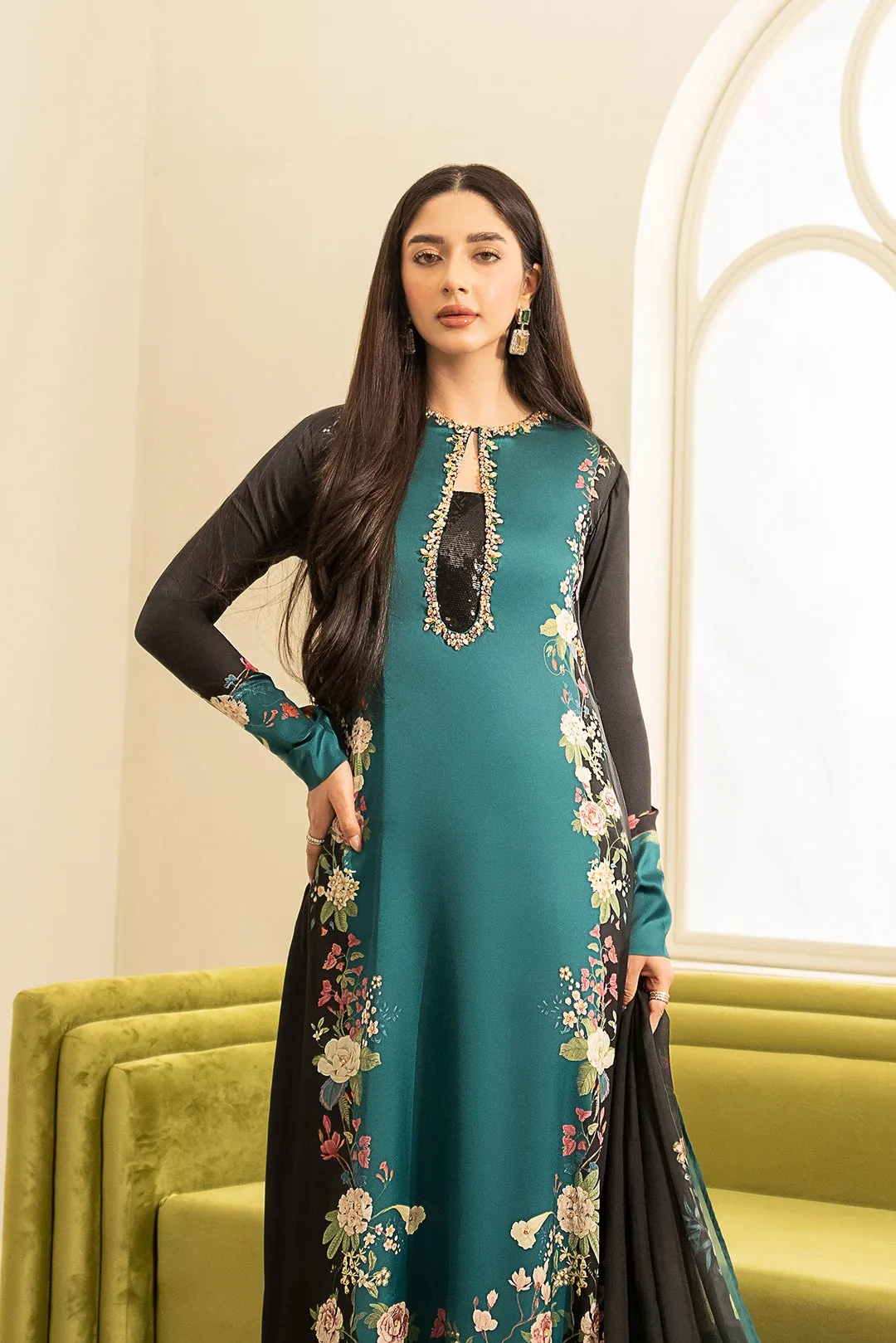 Karozit Dress