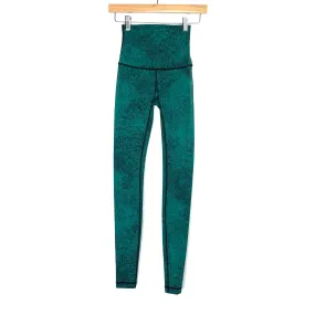 Lululemon Green/Black Exposed Seam High Waist Legging- Size 2 (Inseam 29")