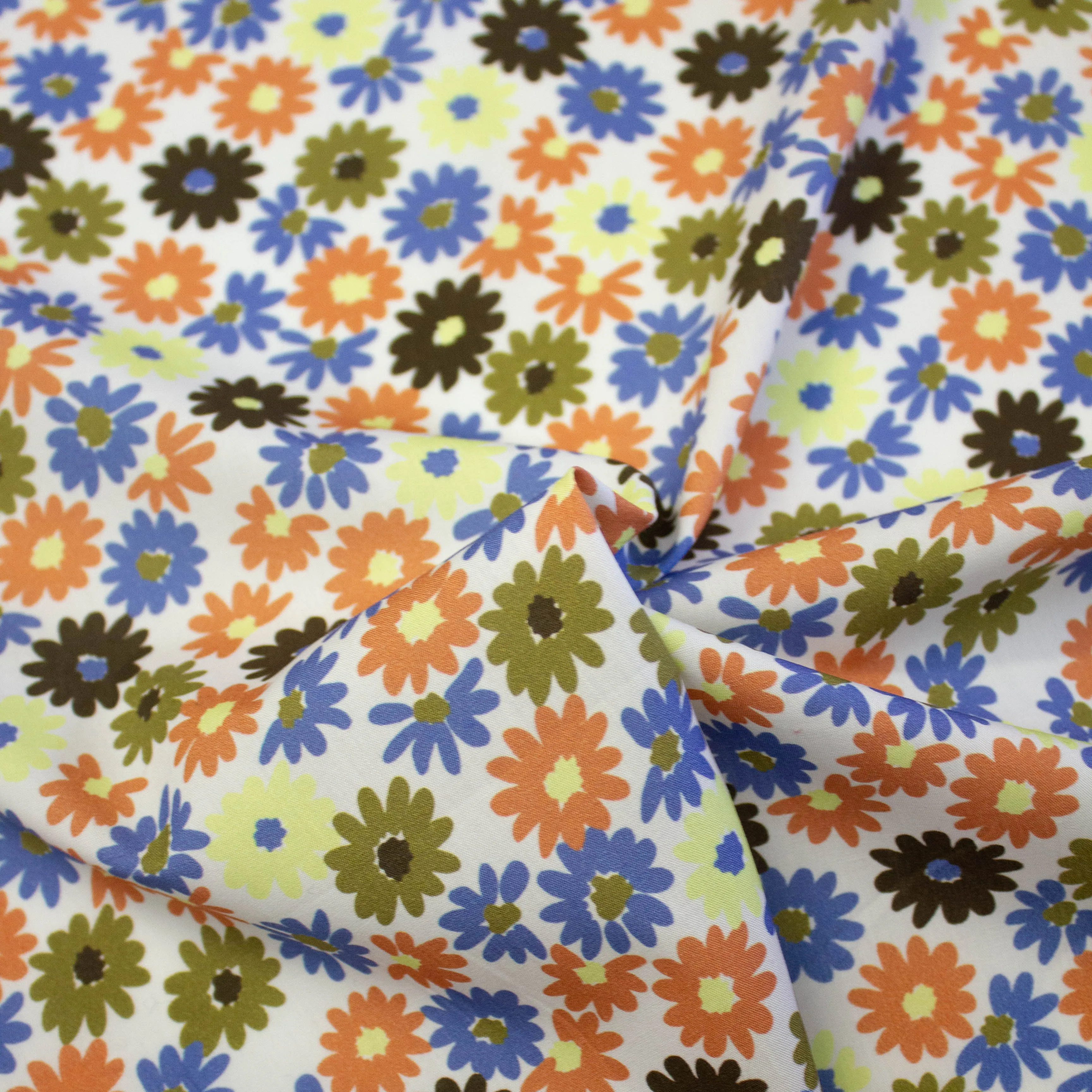 Marlis Floral Cotton Poplin SHOWROOM SAMPLE 34CM X 60CM