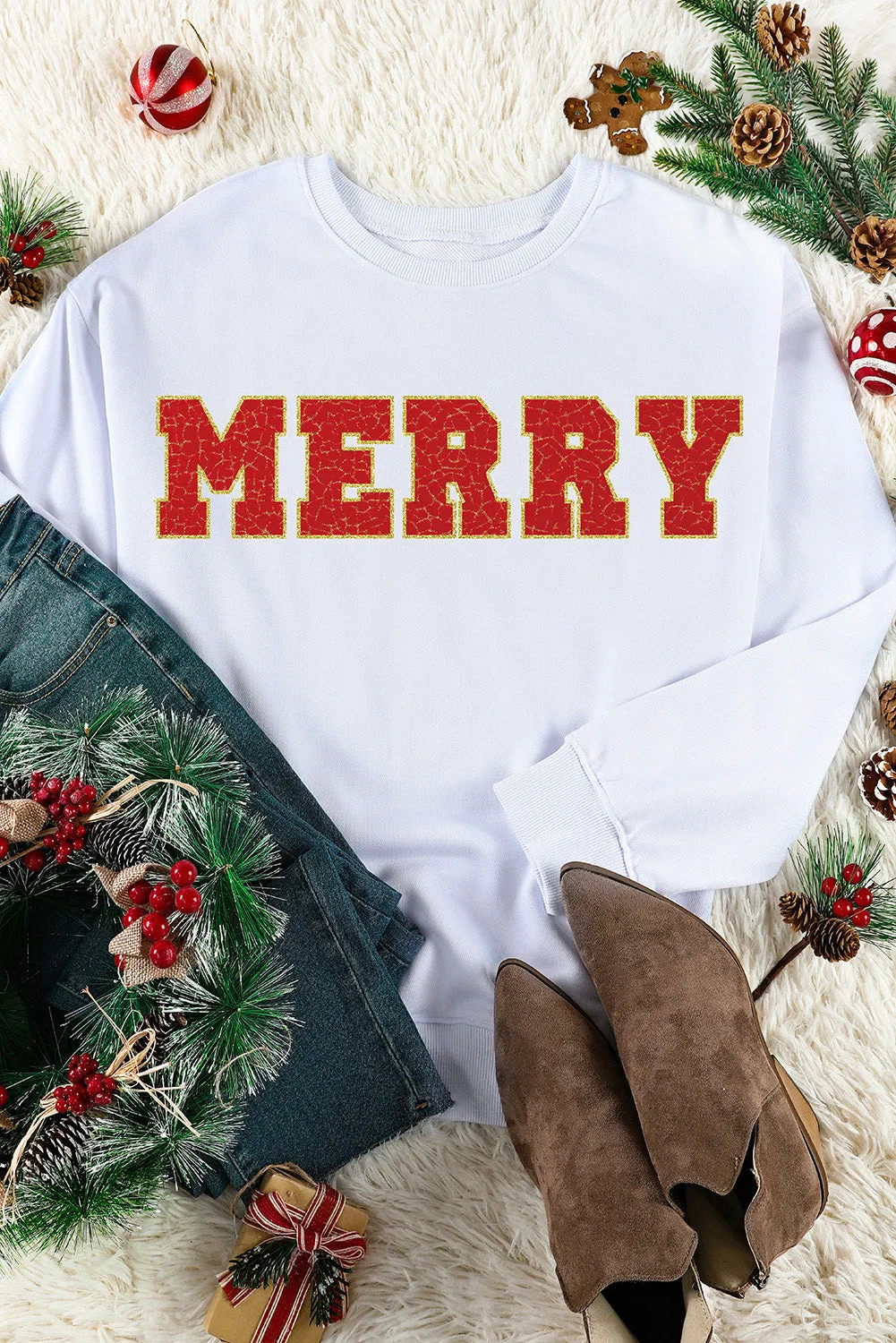 MERRY Graphic Pullover Sweatshirt