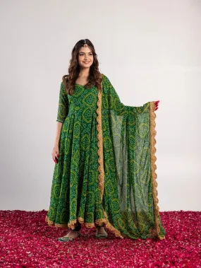Pehno'Sa Chaand Bandhani Set