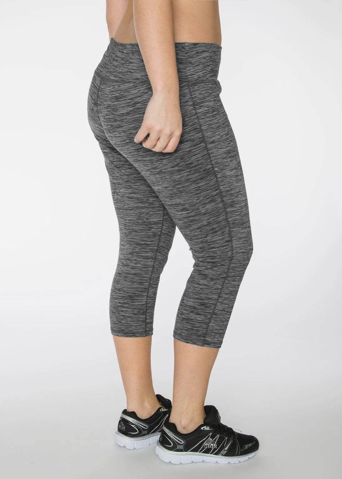 Plus Stratus Night Capris