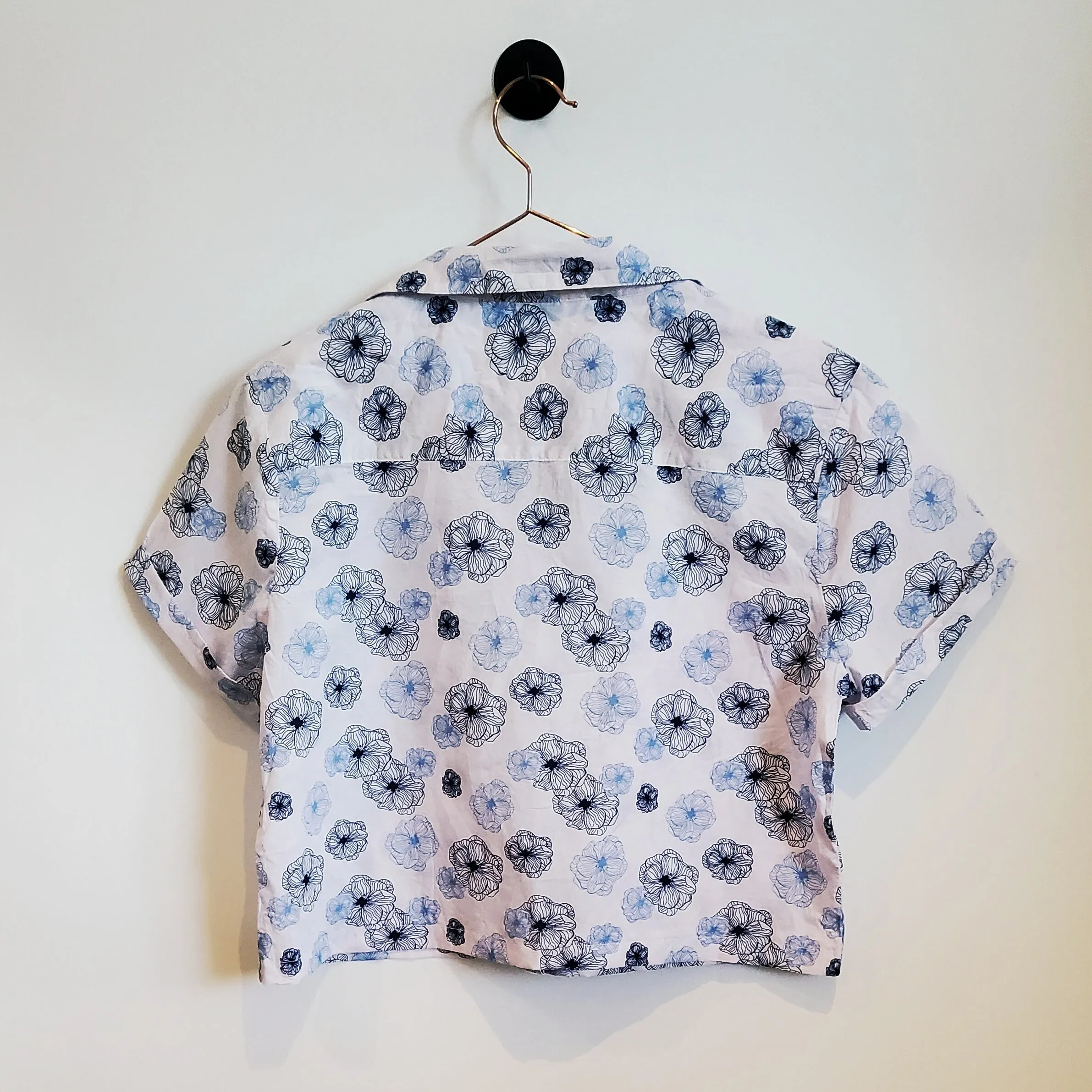 Reworked Vintage 90s Floral Crop Shirt | Size 10