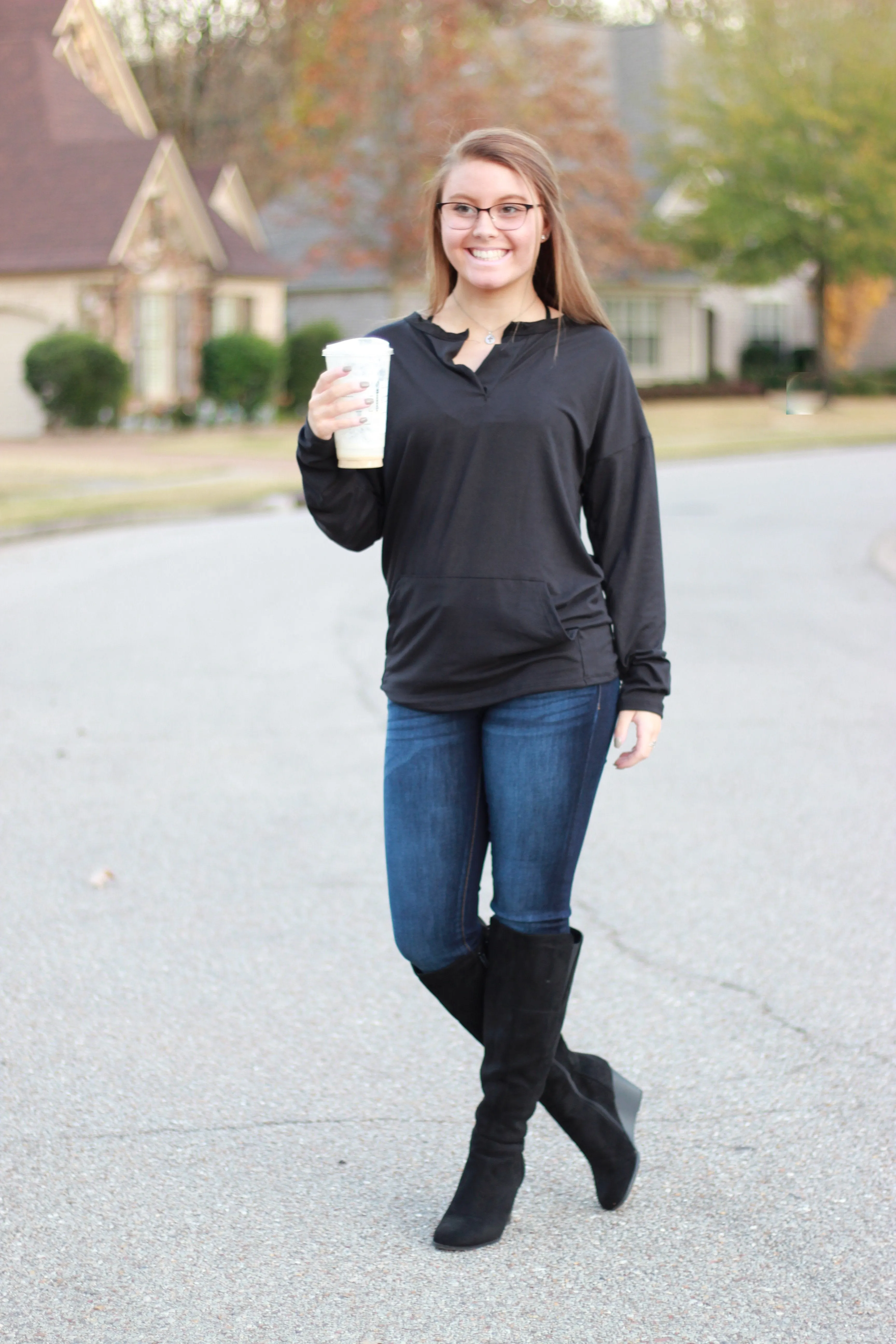 Sadie Kangaroo Top | Black