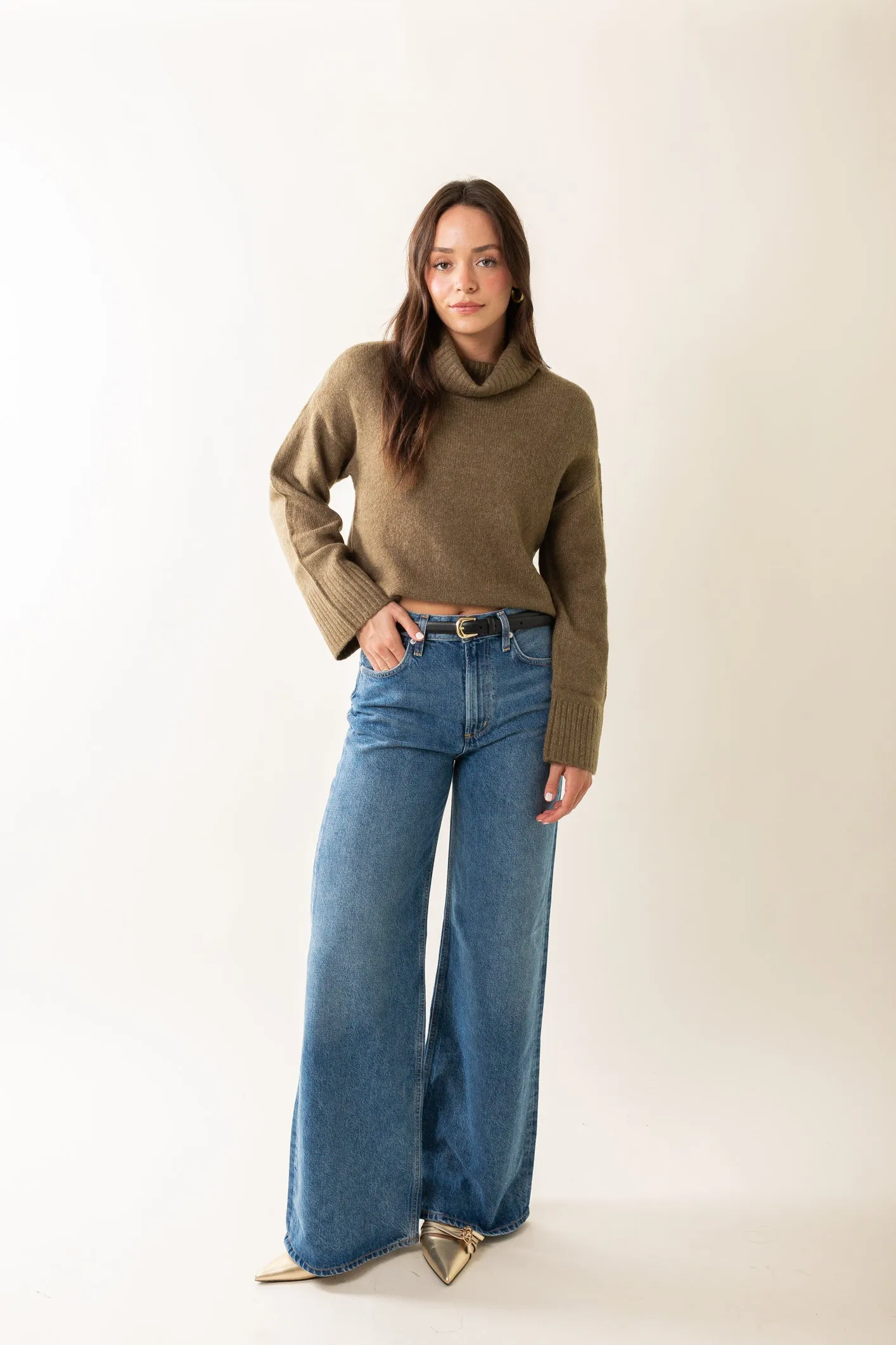 Ursa Sweater Top