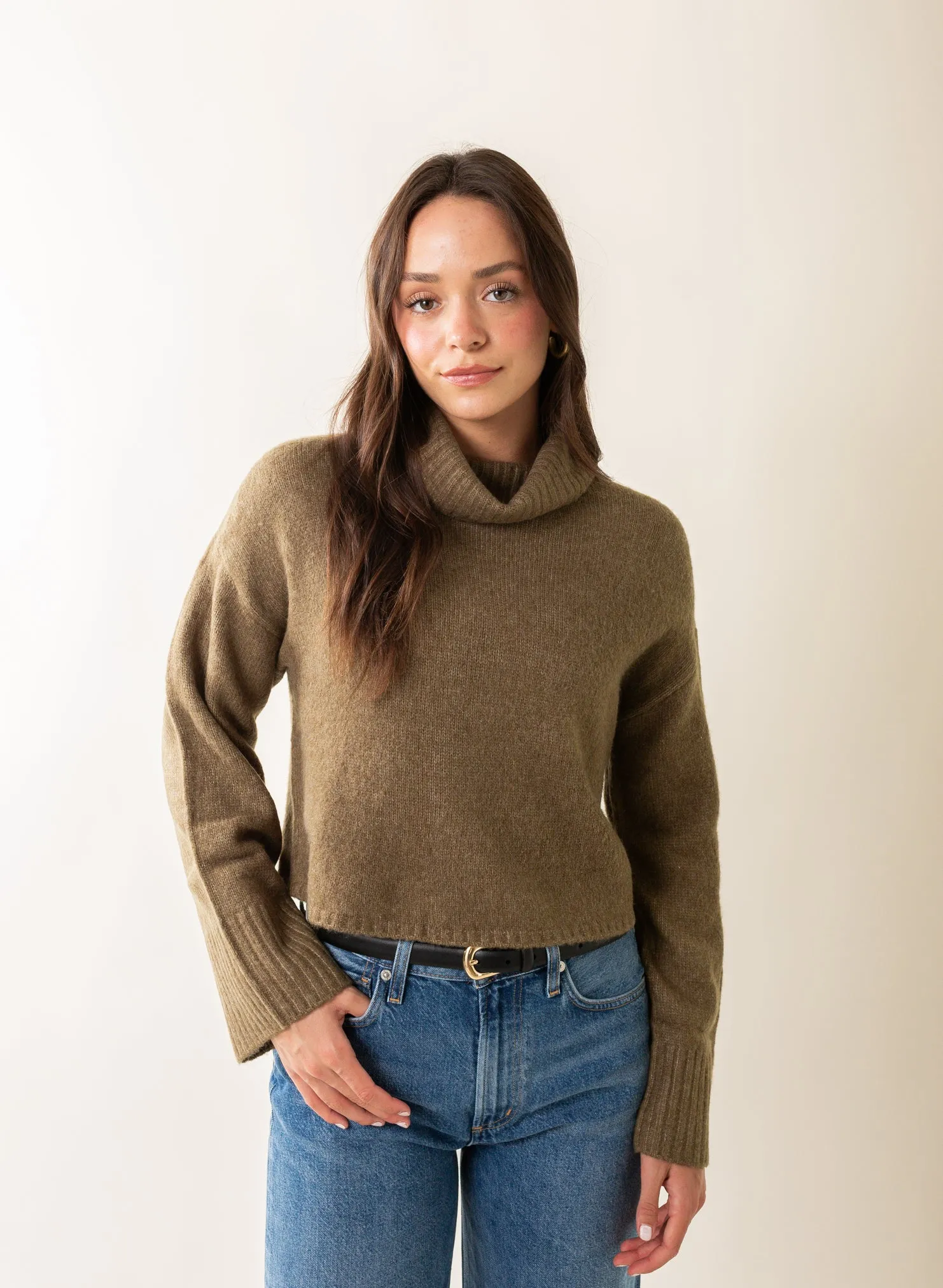 Ursa Sweater Top