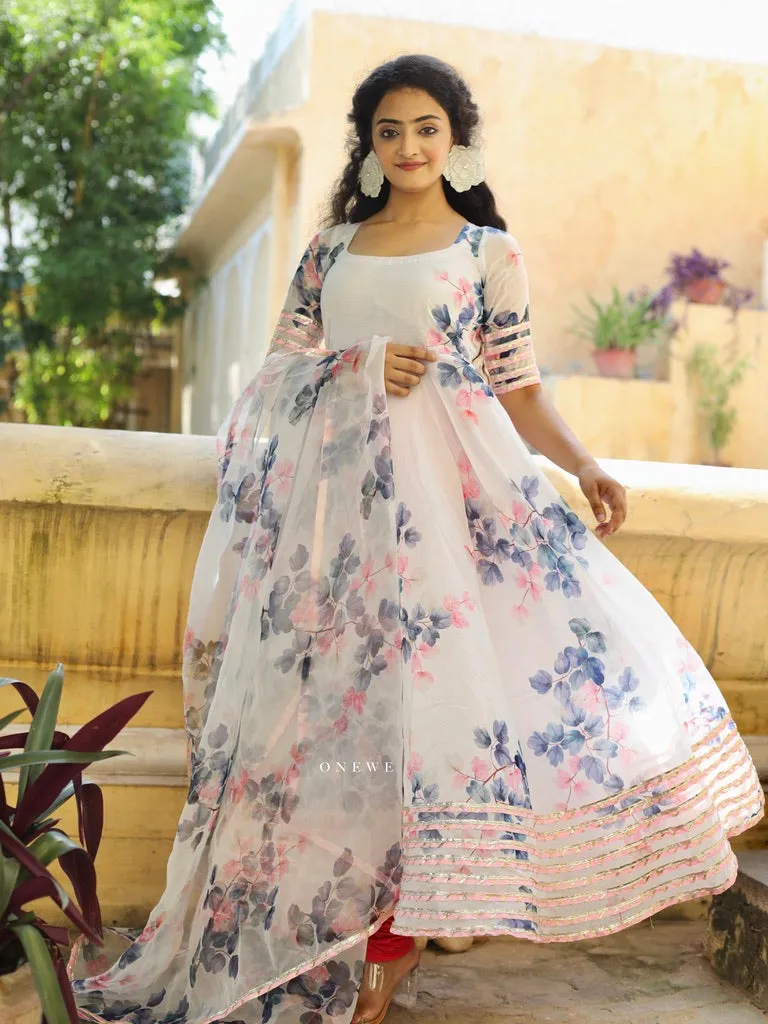 Vishruti Suit Set