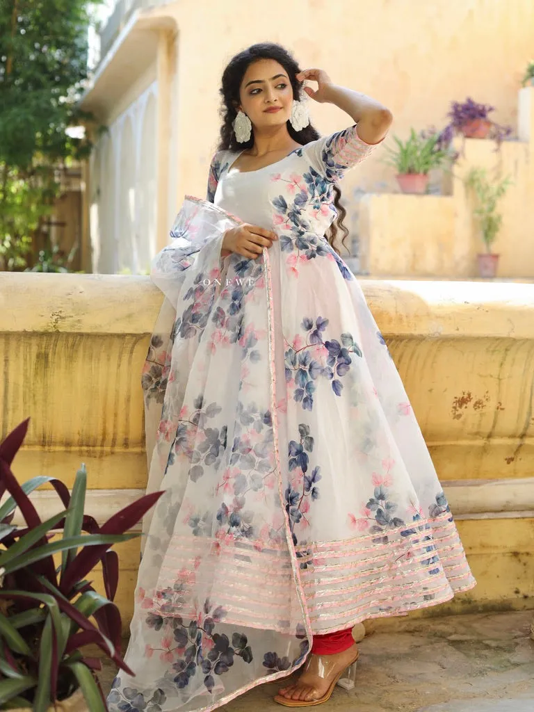 Vishruti Suit Set