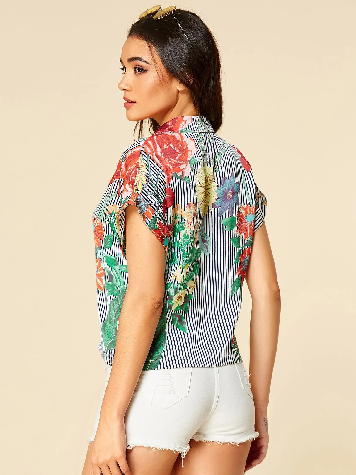 Wholesale Lapel Collar Stripe Floral Print Short Sleeve Blouses